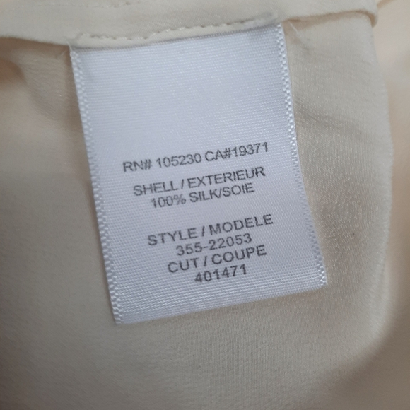 Joie 100%‎ Silk Cream Blouse Flutter Sleeve Cut Out Scoop Neck Size XS Women's - Picture 7 of 7